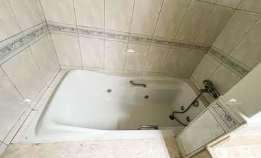 3 Bedroom condo unit For Sale in The Salcedo Park at Makati City