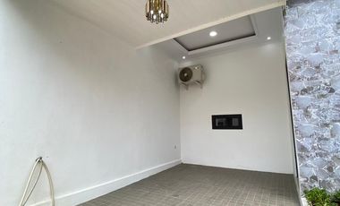 CLASSIC EROPA DENGAN BANYAK FASILITAS! cuma 900jt rategis exit tol cijago