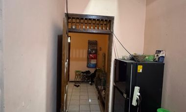 Rumah 2kamar Siap huni dekat kraton Solo, di danukusuman Serengan Solo