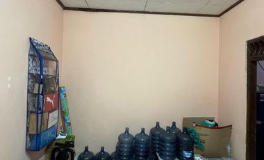 Rumah 2kamar Siap huni dekat kraton Solo, di danukusuman Serengan Solo