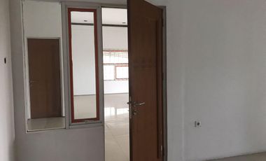 GUDANG DAN KANTOR 2 LANTAI LOKASI RAMAI STRATEGIS SIAP PAKAI DI TERUSAN MOHAMAD TOHA BANDUNG