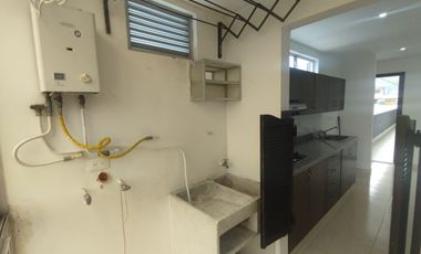 Apartamento en Arriendo en unidad cerrada en la Elvira