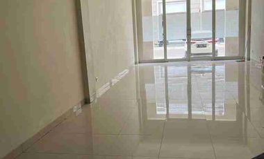 DISEWAKAN RUKO RAPIH SIAP UNTUK BISNIS DI CBD GREEN LAKE CITY