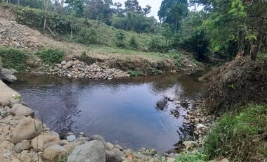 VENTA DE QUINTA EN VIA PUERTO LIMON KM9