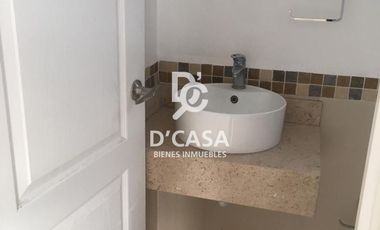 SE RENTA CASA EN FONTANA