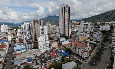 APARTAMENTO DE 85M2 CON PARQUADERO Y EXCELENTES ZONAS COMUNES