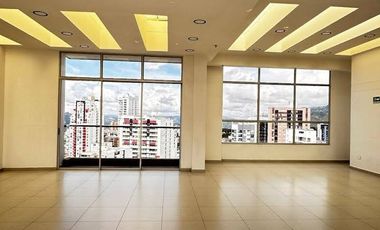 APARTAMENTO DE 85M2 CON PARQUADERO Y EXCELENTES ZONAS COMUNES