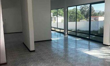 *Casa en Venta en Club campestre Erandeni