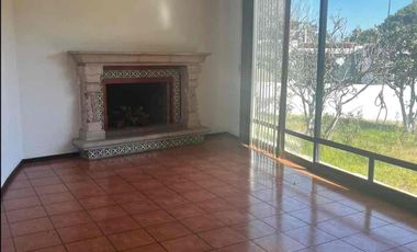 *Casa en Venta en Club campestre Erandeni