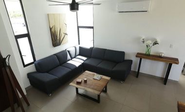 CASA EN RENTA AMUEBLADA CON PISCINA EN RESIDENCIAL SAC-UH, MÉRIDA YUCATÁN