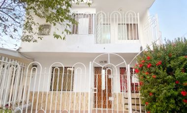 CASA DE DOS PISOS DIVIDIDA EN DOS APARTAMENTOS EN NUEVO HORIZONTE SOLEDAD (ATLANTICO)