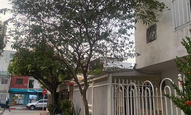 CASA DE DOS PISOS DIVIDIDA EN DOS APARTAMENTOS EN NUEVO HORIZONTE SOLEDAD (ATLANTICO)