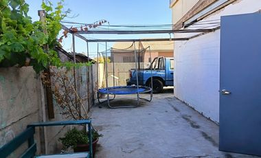 Casa en venta de 4 dormitorios, 2 baños, Las Compañias, La Serena