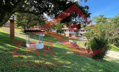 Casa campestre en Arriendo Robledo La Pola Medellin