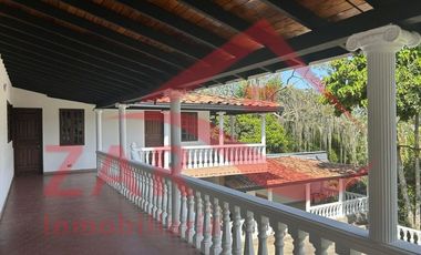 Casa campestre en Arriendo Robledo La Pola Medellin