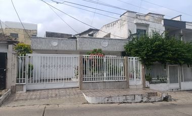 MARAVILLOSA CASA EN BARRANQUILLA, BARRIO LOS JOBOS ESTRATO 4