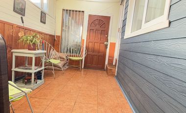 SE VENDE CASA 3 DORMITORIOS 2 BAÑOS CAMPOS DEPORTIVOS + DEPARTAMENTO DE INTERIOR