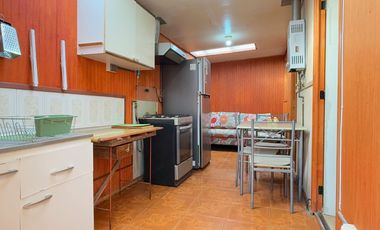 SE VENDE CASA 3 DORMITORIOS 2 BAÑOS CAMPOS DEPORTIVOS + DEPARTAMENTO DE INTERIOR