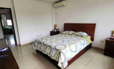 Venta Casa 261m2 Via a la Costa km 9 Urb.Bosques de la Costa