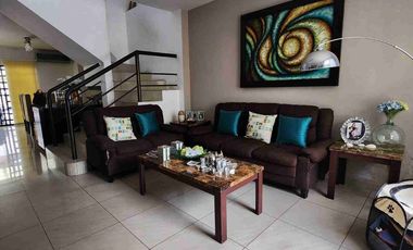 Venta Casa 261m2 Via a la Costa km 9 Urb.Bosques de la Costa