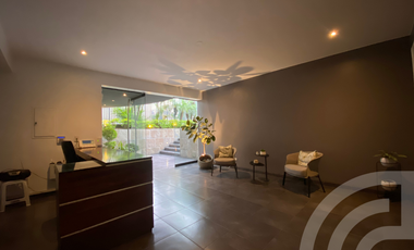 VENDO DEPARTAMENTO DE 222 m2 TIPO CASITA EN 1er. PISO ELEVADO, RODEADO DE TERRAZAS Y FRENTE A PARQUE