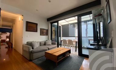 VENDO DEPARTAMENTO DE 222 m2 TIPO CASITA EN 1er. PISO ELEVADO, RODEADO DE TERRAZAS Y FRENTE A PARQUE