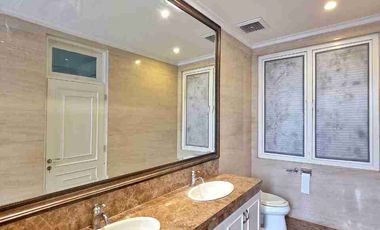 disewakan atau dijual rumah (siap huni ) d jl pondok pinang pondok indah jakarta selatan