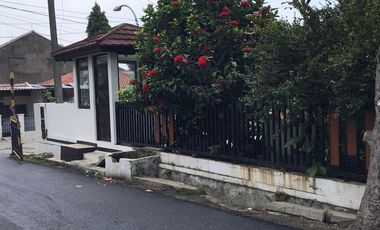 RUMAH BAGUS TERAWAT LINGKUNGAN NYAMAN SIAP HUNI DI PHARMINDO BANDUNG