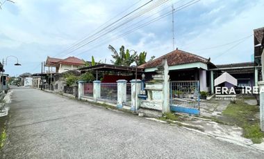DIJUAL RUMAH DI AREA ASRAMA HAJI DONOHUDAN