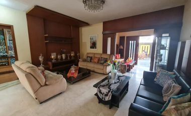 Dijual Rumah Luas Terawat di Jalan Pelikan Andir Kota Bandung