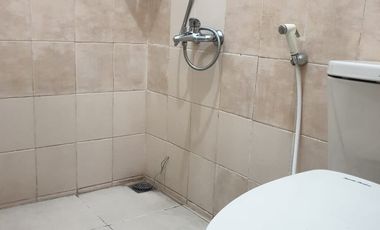 RUMAH NYAMAN MINIMALIS 2 LANTAI SIAP HUNI DI RAYA BANJARAN BANDUNG