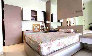Dijual Rumah Tomang 3,5 Lantai Interior Mewah Nyaman Rapi Bersih Siap Huni, Palmerah, Jakarta Barat.