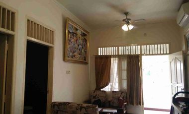 Jual Cepat Rumah Hook Semi Furnish Strategis di Jatibening Indah