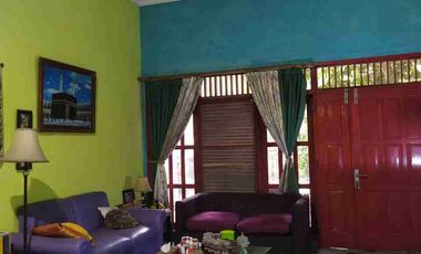 Dijual Cepat Rumah Hook Luas 165m² di Tytyan Bekasi