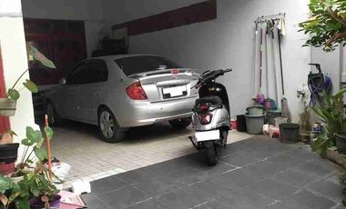 Dijual Cepat Rumah Hook Luas 165m² di Tytyan Bekasi