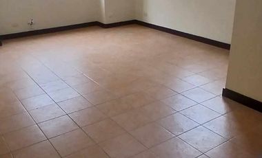 Rosewood Pointe 3 Bedroom Corner Unit Unfurn with aircons and water heater