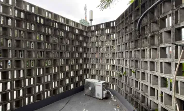 Dijual Rumah di Cinangka Depok Modern 3 Lantai Attic Room di Cluster Eksklusif Dekat Dengan Pintu Tol