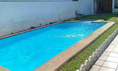 Vendo Hermosa Casa Sólida con Piscina, 338 mts² 5 dormitorios 3 baños 3 Estacionamientos.