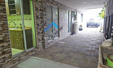 QVAL Vende Espectacular Casa de 2 Pisoscon Recepción Comercial Clinica u otros en el Corazón de San Vicente de Tagua Tagua