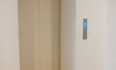 Resale 20.0sqm 1-Bedroom Condo Near PUP El Pueblo Condominium – ₱3M Only + FREE Appliances, Outer View!