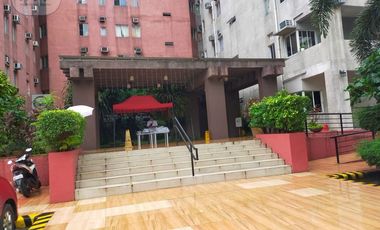 Resale 20.0sqm 1-Bedroom Condo Near PUP El Pueblo Condominium – ₱3M Only + FREE Appliances, Outer View!