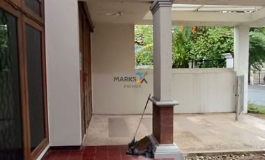 Dijual Rumah Semi Furnish di Blok Depan PBI Araya, Blimbing Malang