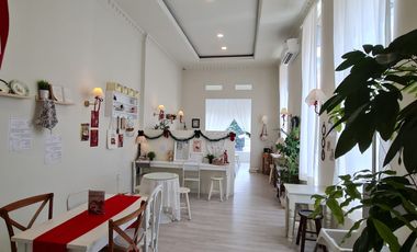 OVERKONTRAK SISA 1 TAHUN RUKO DISEWAKAN DI KEMANG SELATAN, JAKARTA SELATAN EX CAFE