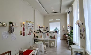 OVERKONTRAK SISA 1 TAHUN RUKO DISEWAKAN DI KEMANG SELATAN, JAKARTA SELATAN EX CAFE