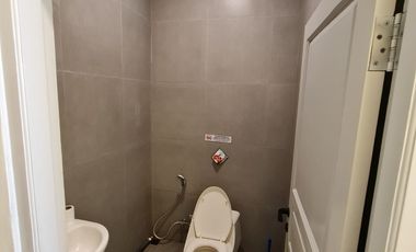 OVERKONTRAK SISA 1 TAHUN RUKO DISEWAKAN DI KEMANG SELATAN, JAKARTA SELATAN EX CAFE