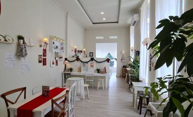 OVERKONTRAK SISA 1 TAHUN RUKO DISEWAKAN DI KEMANG SELATAN, JAKARTA SELATAN EX CAFE