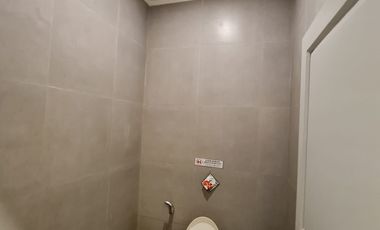 OVERKONTRAK SISA 1 TAHUN RUKO DISEWAKAN DI KEMANG SELATAN, JAKARTA SELATAN EX CAFE