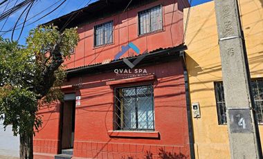 QVAL SPA Permuta, Vende o Arrienda a Empresas. Casa Habitacion o Fines comerciales a 20 mt de Alameda y 300 mt Univ. O´Higgins