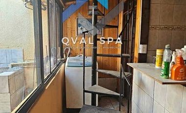 QVAL SPA Permuta, Vende o Arrienda a Empresas. Casa Habitacion o Fines comerciales a 20 mt de Alameda y 300 mt Univ. O´Higgins