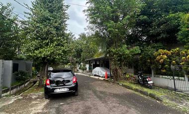 Sewa rumah 2 lantai siap huni di griya loka bsd bisa buat kantor dan usaha